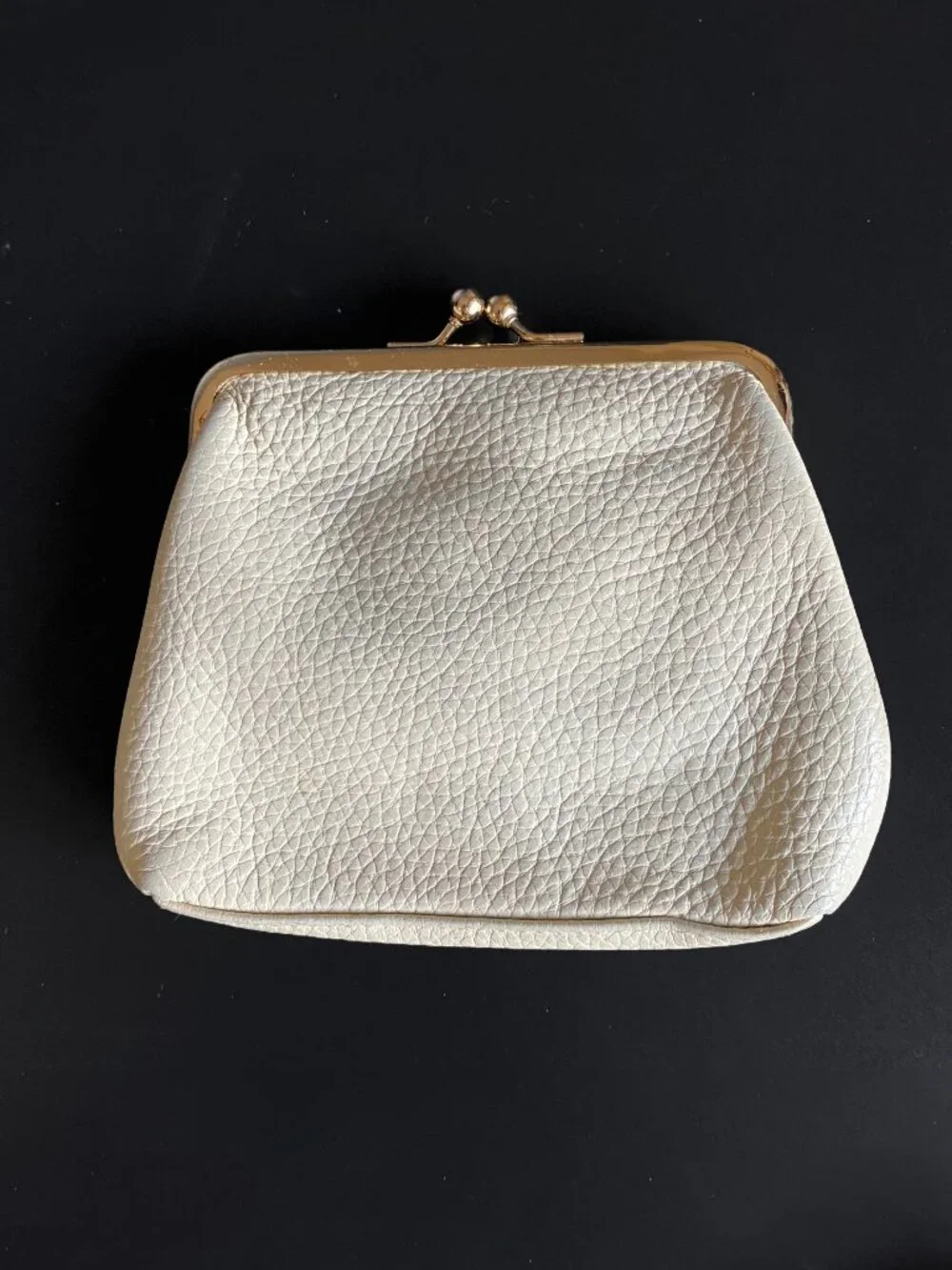 Dooney and Bourke Pebbled Leather Kiss Lock Wallet Ivory